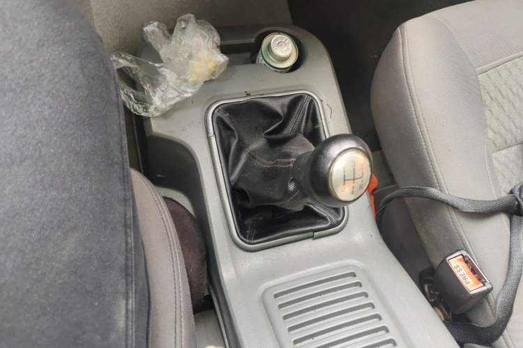 Used FORTHING Lingzhi 2014 M5 Q7 2.0L 7-seat Long-wheelbase Comfort Version