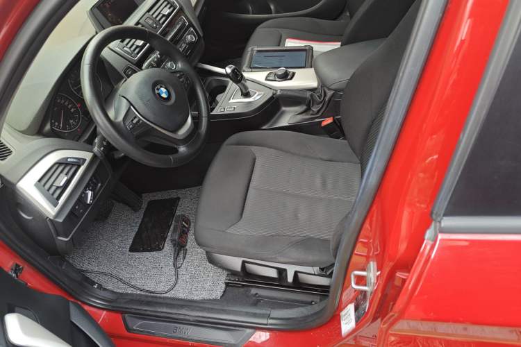Used BMW 1 Series (Import) 2015 118i Leading Model