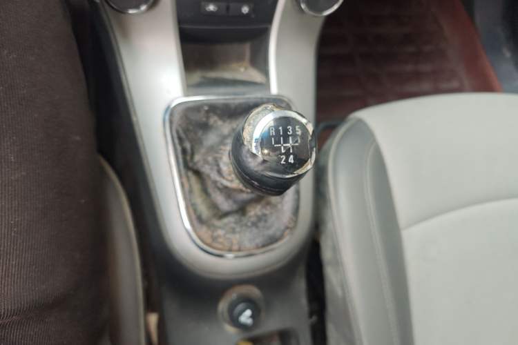 Used Chevrolet Cruze 2009 1.6L SE MT