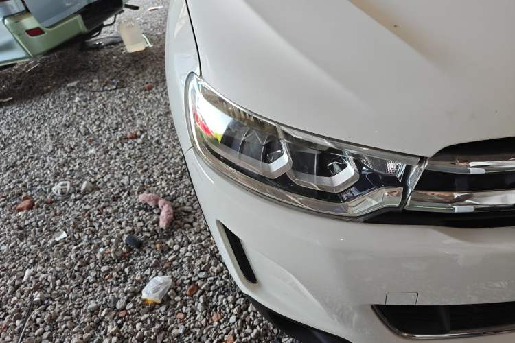Used Citroen C3-XR 2015 1.6L Automatic Fashion Model
