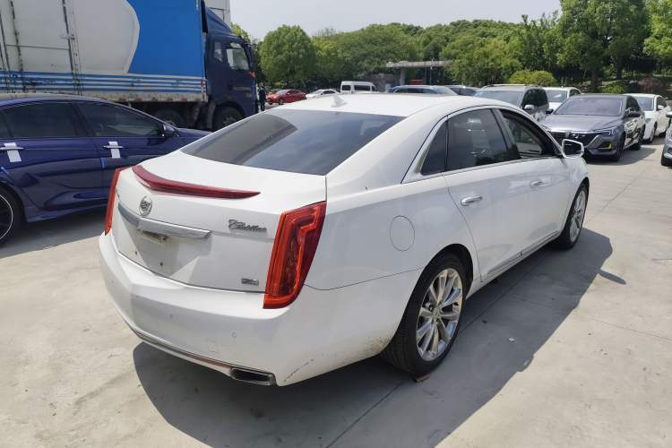 Used Cadillac XTS 2014 28T Platinum Edition