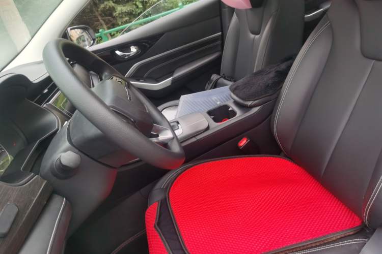 Used Venucia D60 2023 PLUS 1.6L XL CVT Yue Ling Edition