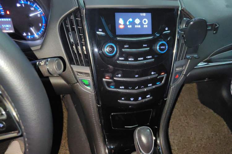 Used Cadillac ATS-L 2014 25T Comfort Model Audio And AC Panel