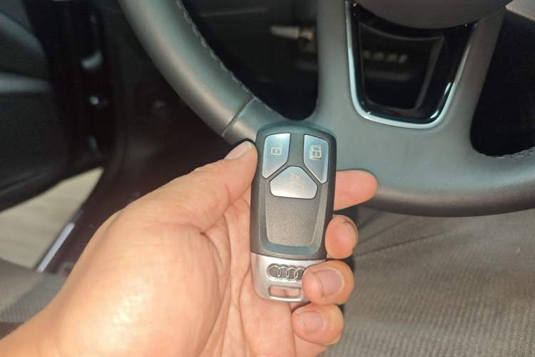 Used Audi A5 2024 Sportback 40 TFSI Fashionable and Dynamic Model Vehicle Key