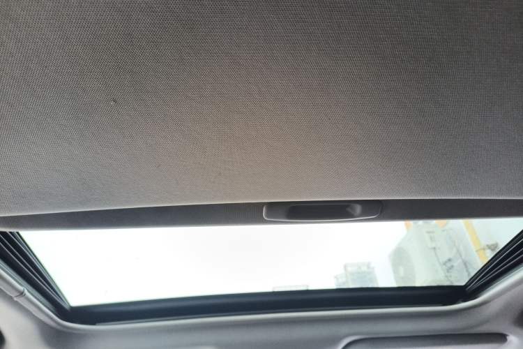 Used Toyota Camry 2018 2.0G Luxury Edition
