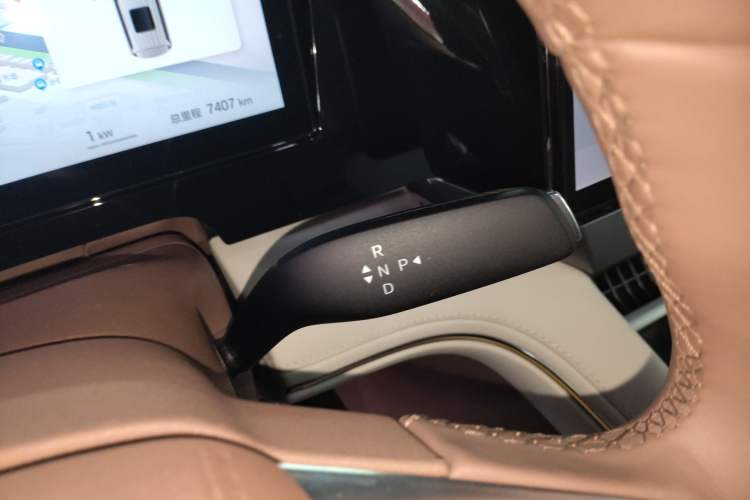 Used BYD Xia 2025 DM-i 1.5T 180km Beyond Edition