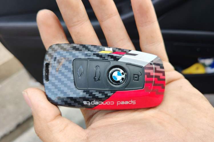 Used BMW 5 Series 2013 530Li Leading Model