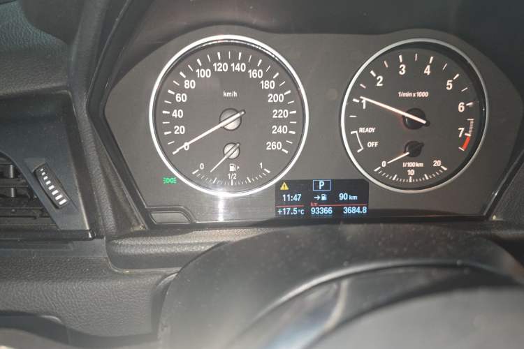 Used BMW 2 Series Active Tourer 2016 218i Fashion Model Odometer Close Up