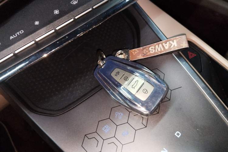 Used Geometry C 2022 Citrus C550
