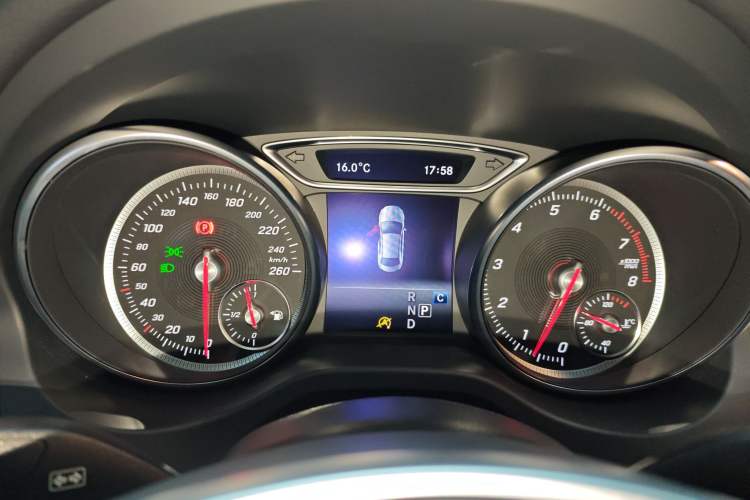 Used Mercedes-Benz CLA 2018 CLA 220 4MATIC