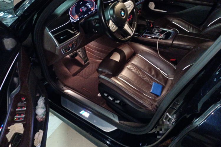 Used BMW 7 Series 2021 730Li M Sport Package Driver Seat