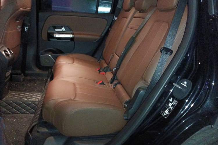 Used Mercedes-Benz GLB 2023 GLB 200 Dynamic Edition Left Rear Seat