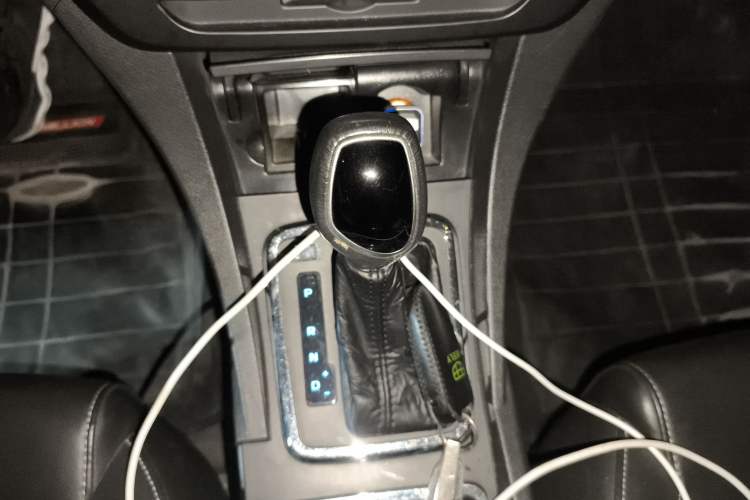 Used Geely Auto Emgrand 2017 Sedan Million Edition 1.5L CVT Upward Version
