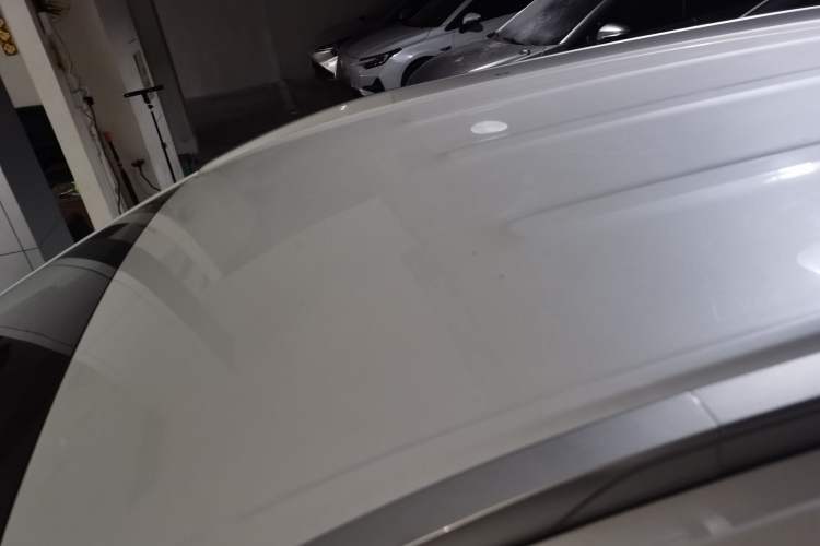 Used AION Y 2023 Plus 610 Enjoy Edition Roof