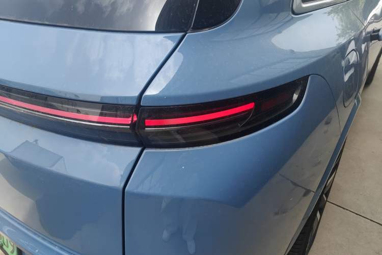 Used Li Auto L7 2023 Pro Model
