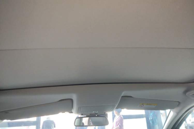 Used Land Rover Discovery Sport 2018 240 PS SE Version
