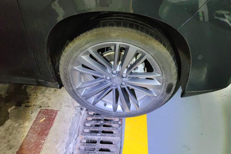 Used Leapmotor C16 2024 Pure Electric 520 Deluxe Edition
