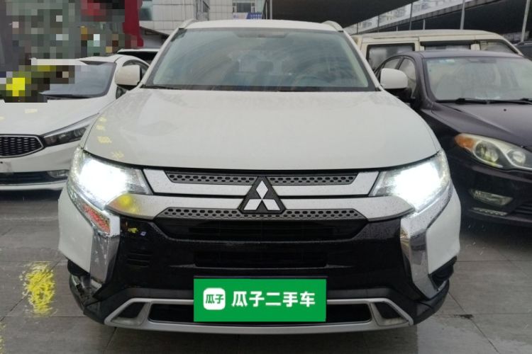 Used Mitsubishi Outlander 2020 2.0L Two-Wheel Drive Comfort Edition 5 Seats