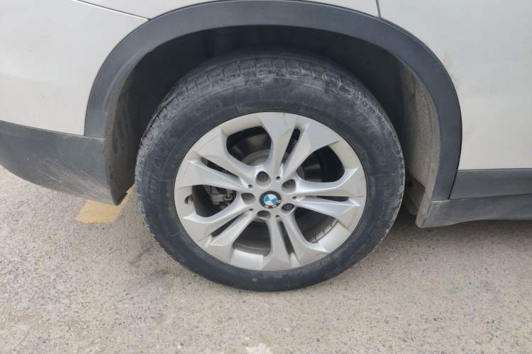 Used BMW X1 2016 sDrive18Li Premium Edition