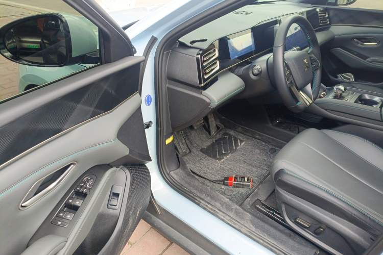 Used BYD Qin L 2024 DM-i 120KM Leading Model