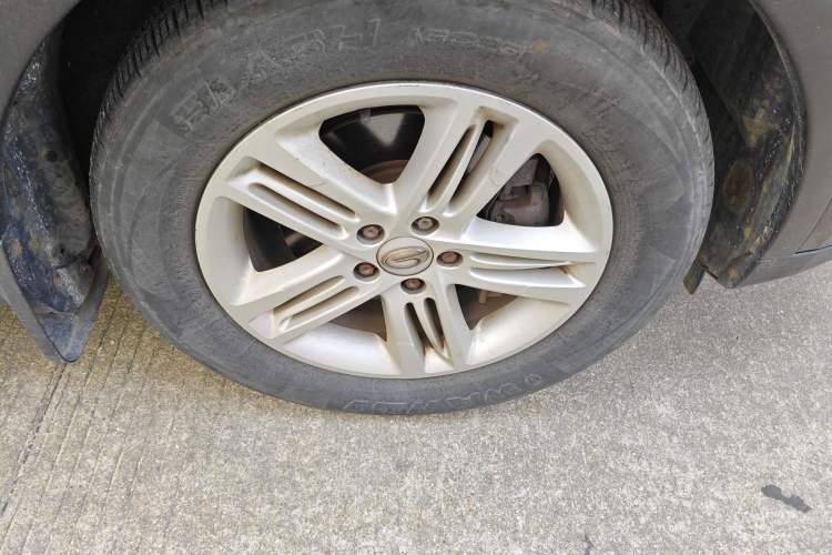 Used GAC Trumpchi GS5 2012 2.0L Automatic Two-Wheel Drive Elite Edition