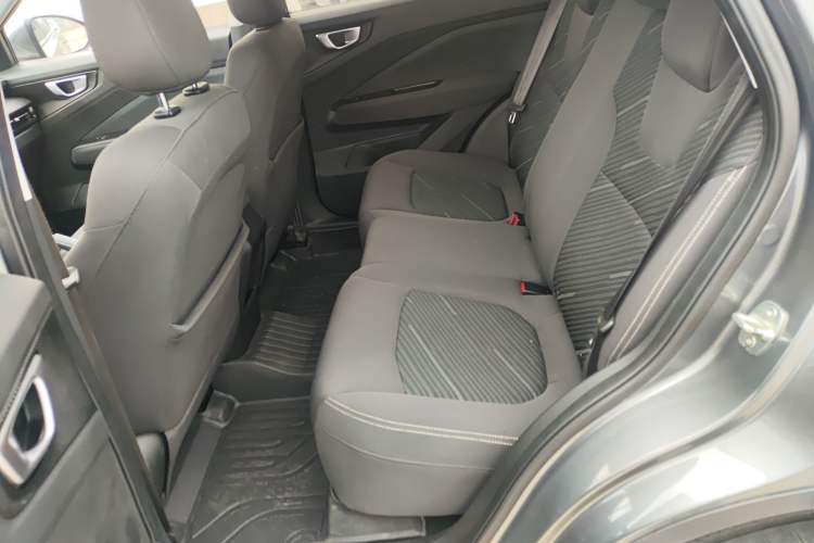 Used Wuling Alvez 2022 1.5L Manual Free-Style Model Left Rear Seat