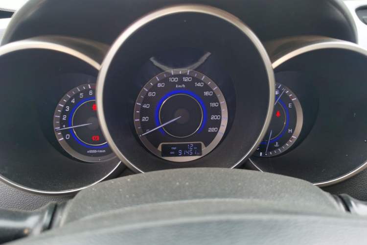 Used Changan Eado 2015 1.6L Manual Luxury Model China V Standard