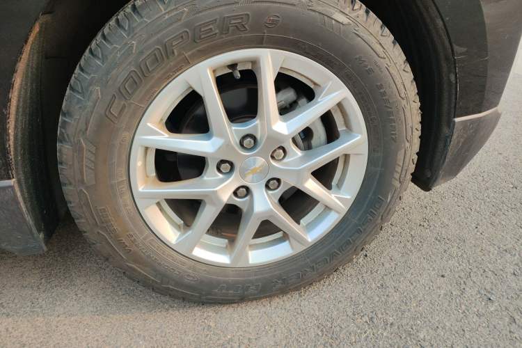 Used Chevrolet Equinox 2021 535T Chijie Edition Right Front Wheel Hub