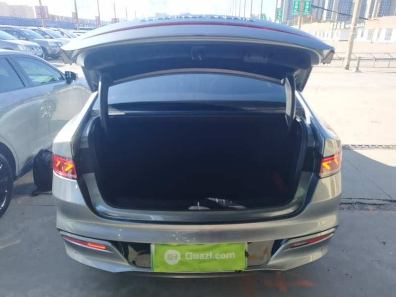 Used BYD Qin PLUS 2024 HONOR Edition DM-i 55KM Leading Model — 18