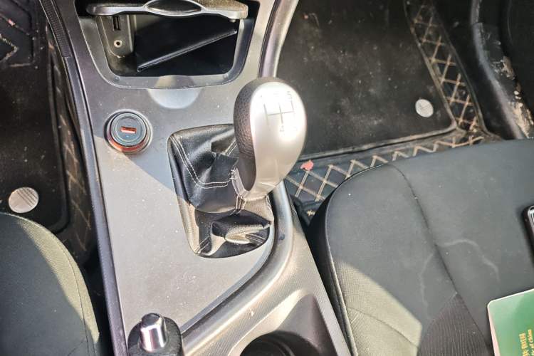 Used GAC Trumpchi GA3 2013 1.6L Manual Elite Edition
