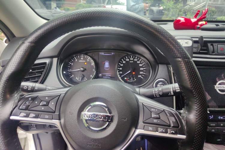 Used Nissan X-Trail 2019 2.0L CVT Smart Connect Comfort Edition 2WD
