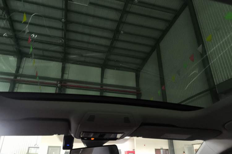 Used Volkswagen Lamando 2022 Lavida L 280TSI DSG Cool & Spicy Edition