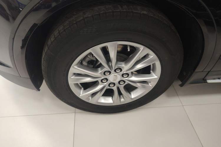 Used Cadillac XT5 2021 28T Four-Wheel Drive Luxury Version
