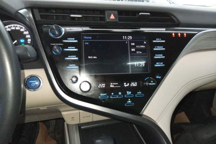 Used Toyota Camry 2018 Dual-Engine 2.5 HG Luxury Edition
