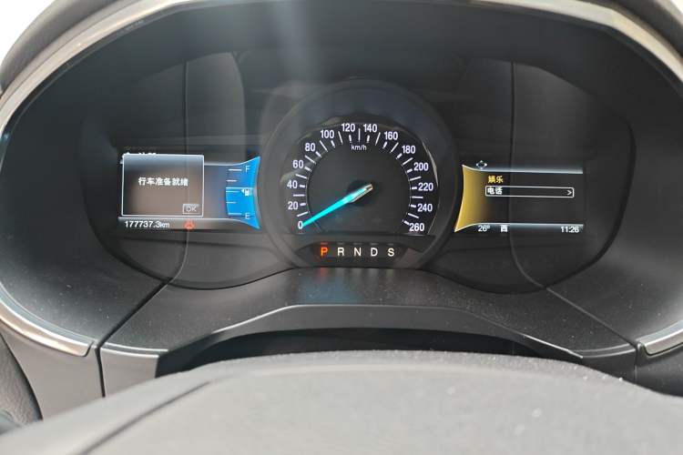 Used Ford Edge 2018 EcoBoost 245 Two-Wheel-Drive Titanium 7-Seater China V Standard Odometer Close Up