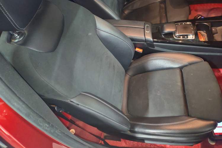 Used Mercedes-Benz A-Class 2019 A 200 L Sport Sedan Right Front Seat