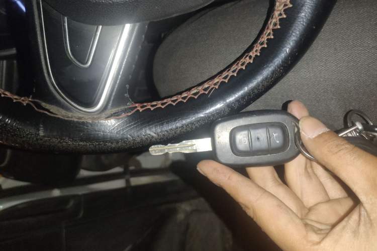 Used Renault Kadjar 2019 SCe200 Automatic 2WD Zhiyue Edition Anniversary Model China V Standard Vehicle Key