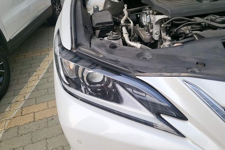 Used Lexus ES 2022 200 Excellence Edition
