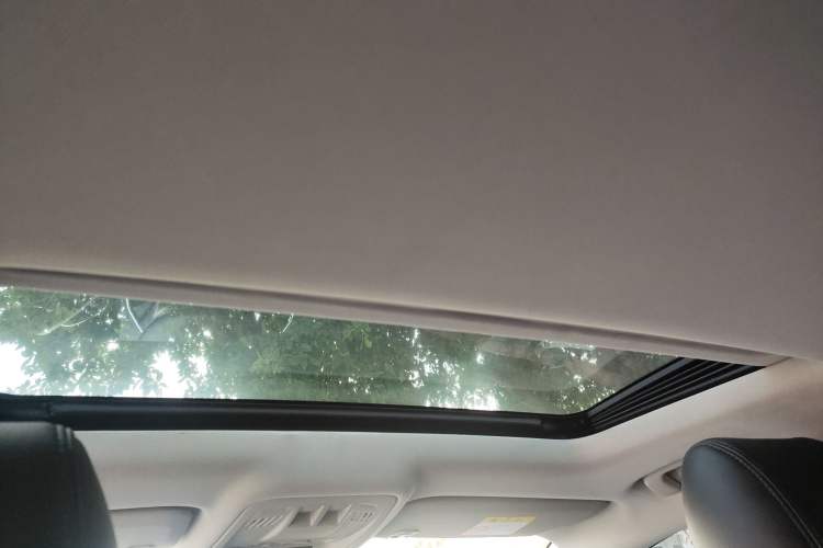 Used Chevrolet Cruze 2018 320 Automatic Pioneer Sunroof Edition