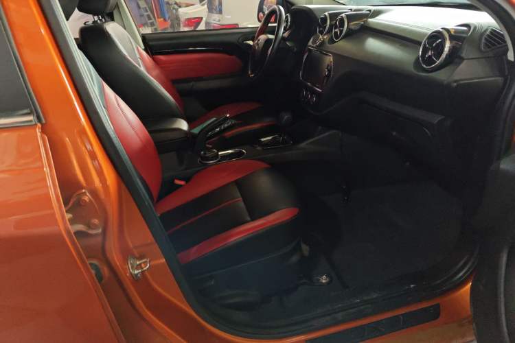 Used Soueast DX3 2016 1.5T CVT Flagship Model
