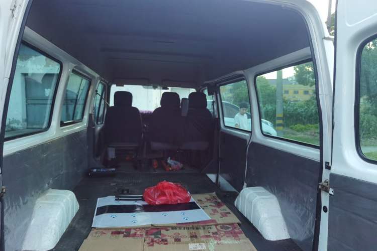 Used Ford Classic Transit 2009 2.8T Diesel Standard Version Short Wheelbase Mid-Roof JX493ZLQ3

