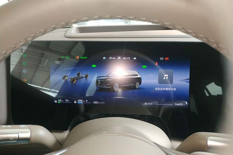 Used Hima AITO M9 2025 Extended-Range Ultra Version 52 kWh 6-Seater