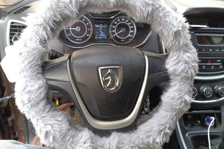 Used Baojun 560 2016 1.5T Manual Comfort Edition
