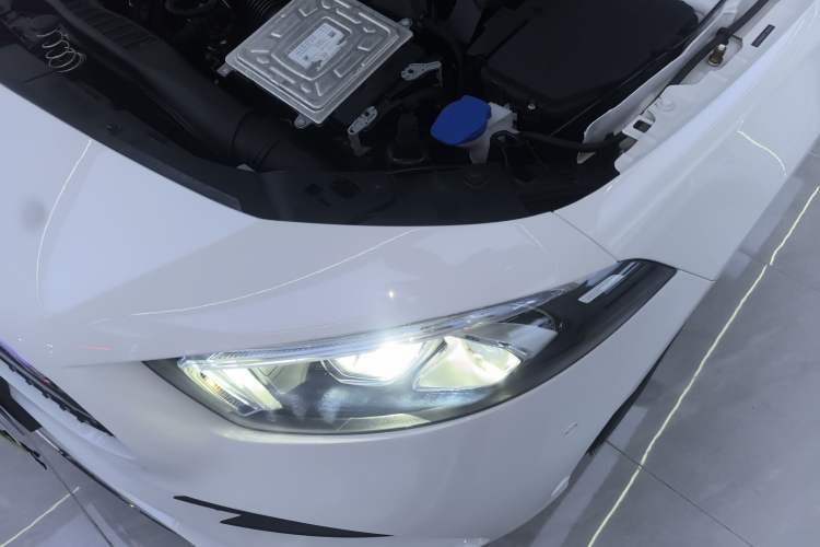 Used Mercedes-Benz A-Class 2022 Revised Version A 200 L Sport Sedan Fashionable Style