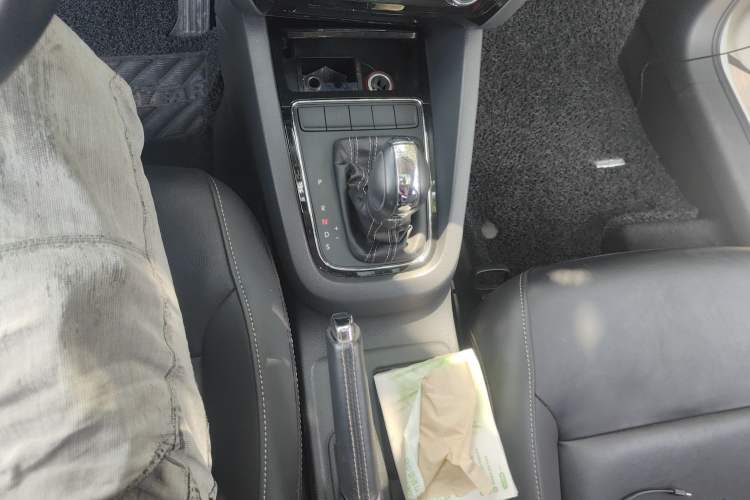 Used Volkswagen Sagitar 2016 230TSI 25th Anniversary Edition