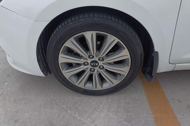 Used Kia K4 2017 1.8L Automatic GLS Special Exterior 4