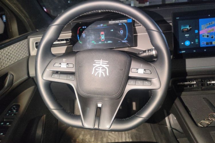 Used BYD Qin PLUS 2025 DM-i Smart Drive 55KM Leading Model
