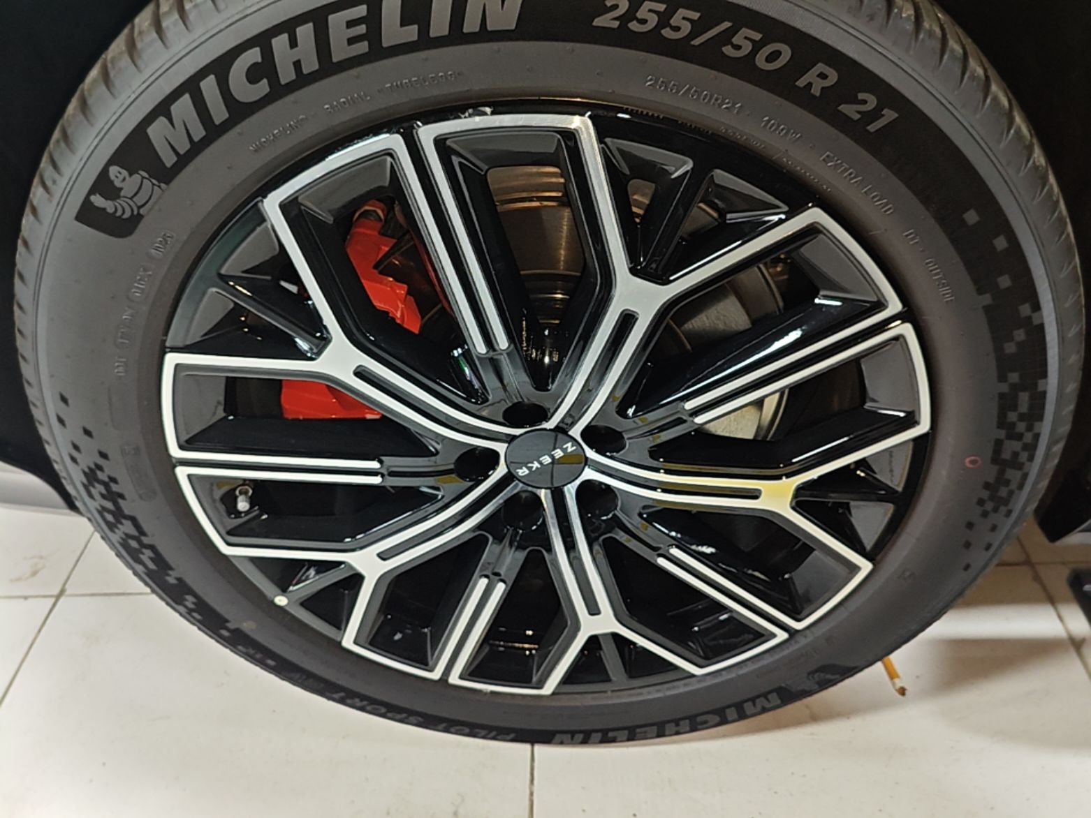 Zeekr 8X 2026 Model Max Edition 55kWh — снимка 11