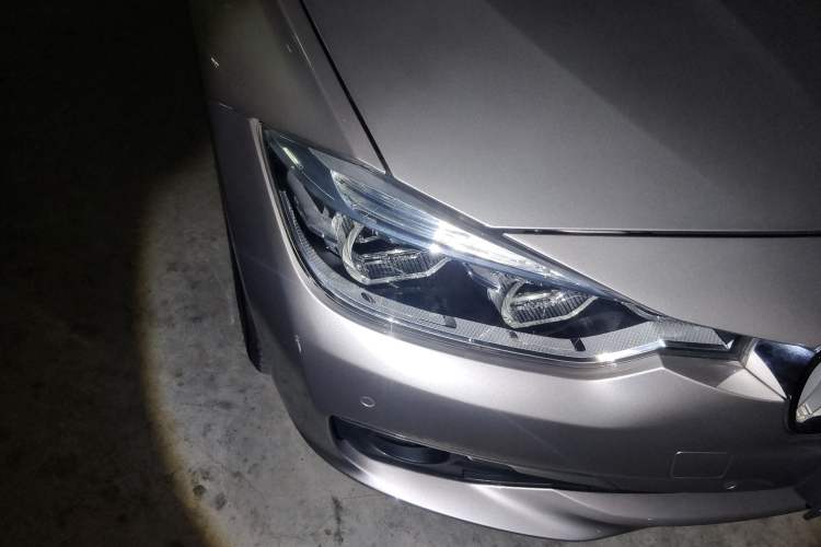 Used BMW 3 Series 2018 320Li Fashion Model
