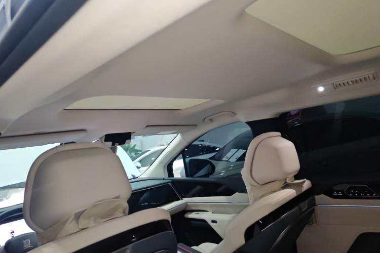 Used BYD Xia 2025 DM-i 1.5T 180km Beyond Edition